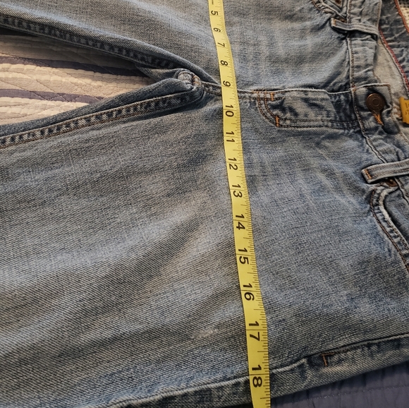 JUST REDUCED Hollister 1922 Jeans - Picture 4 of 9